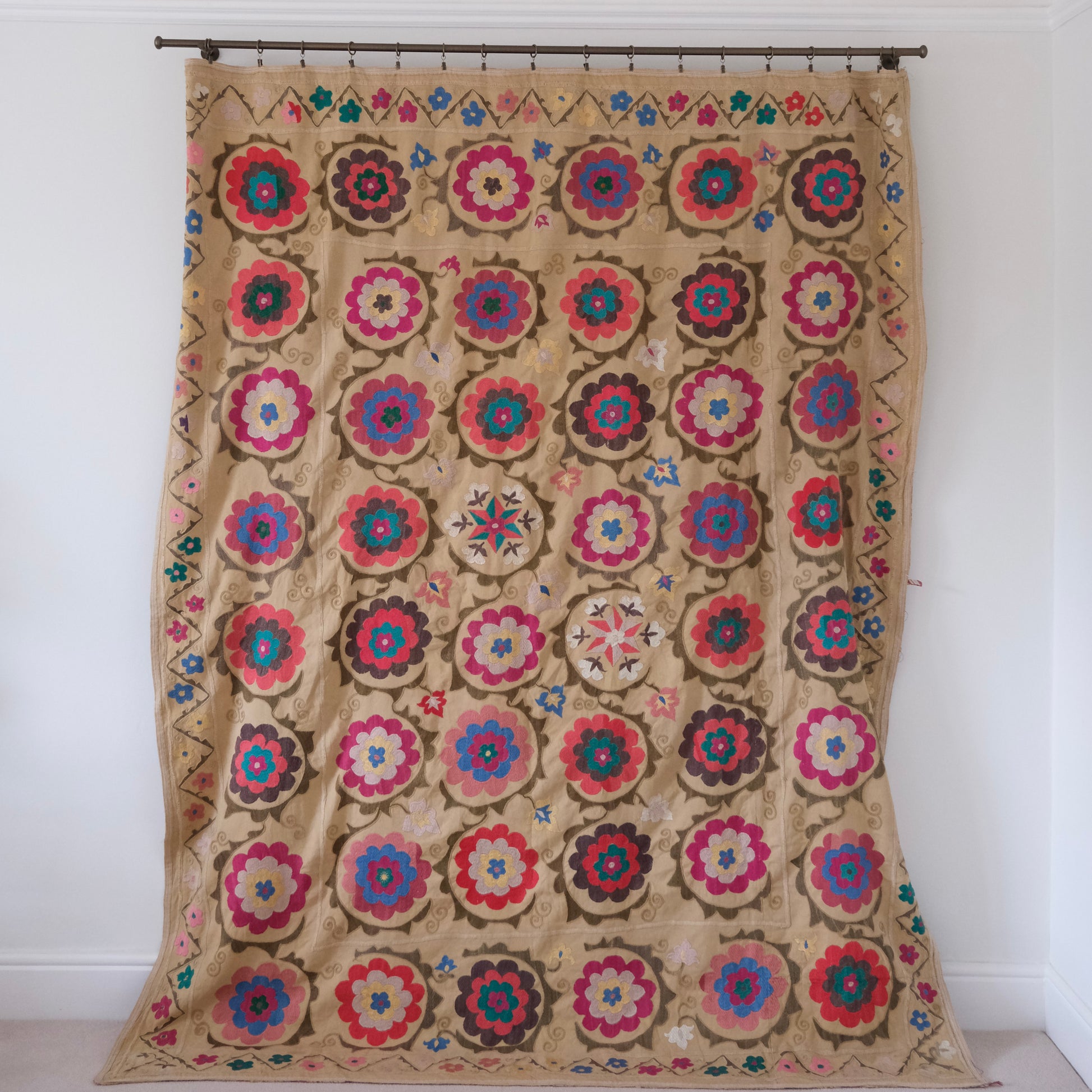 Vintage suzani, embroidered textile and decorative tapestry, large floral design