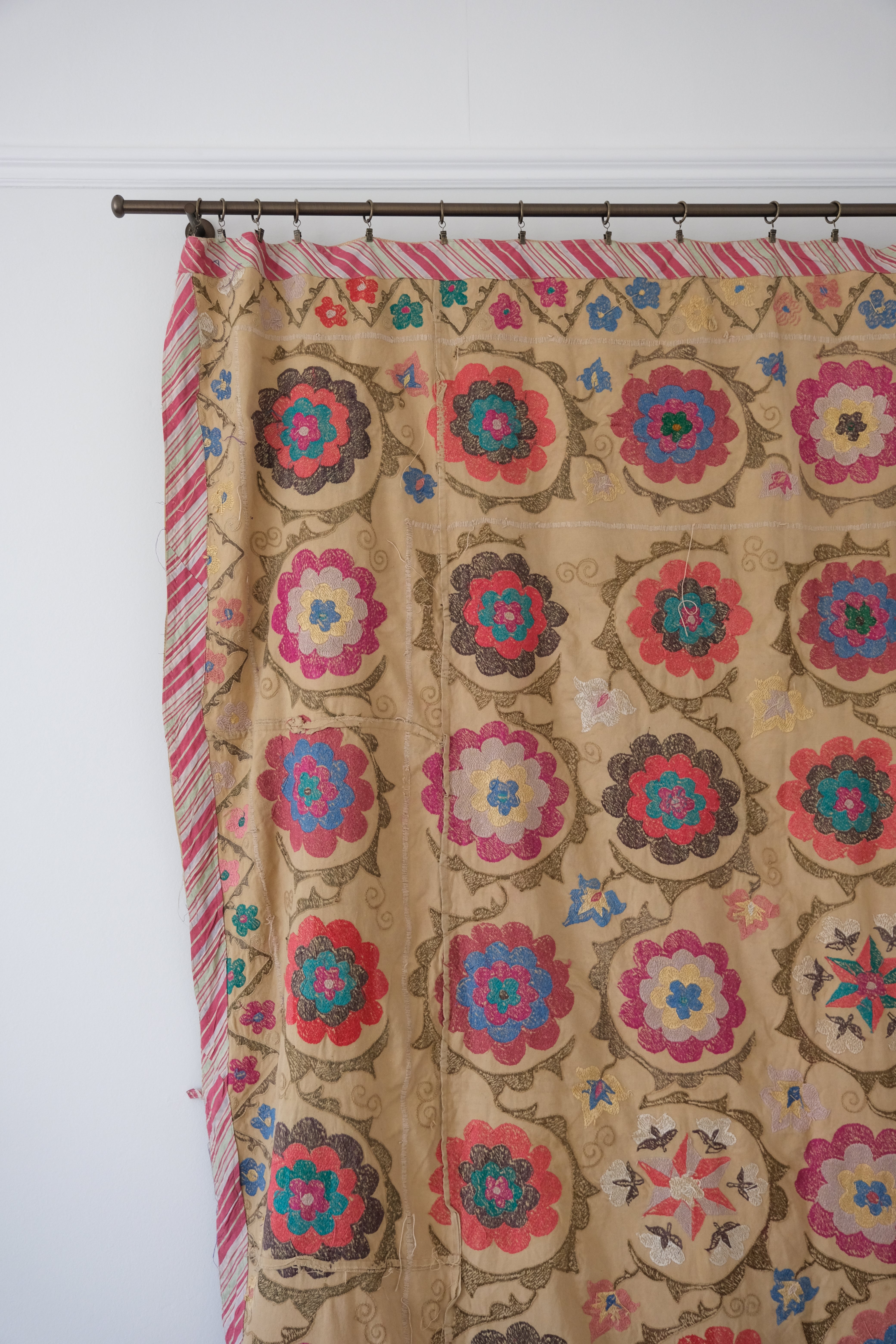 Vintage suzani, embroidered textile and decorative tapestry, large floral design, backside